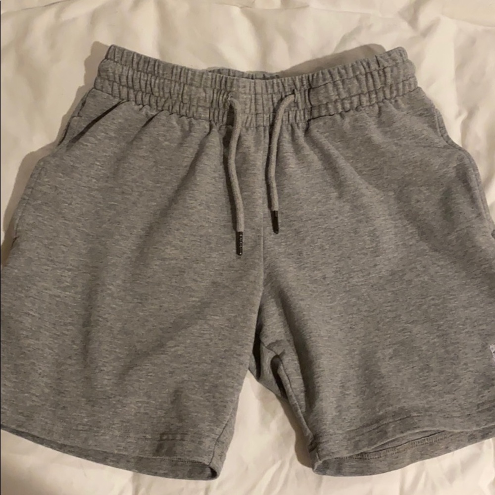 Men’s knit shorts